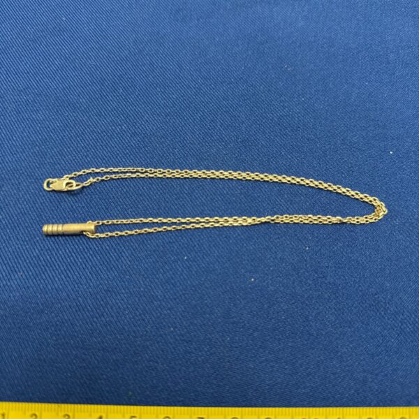 Ladies silver barrel pendant necklace 5.7g gross weight
