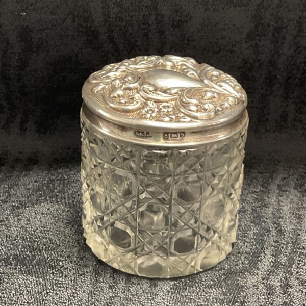 Antique Edward vill hallmarked sterling silver lidded trinket pot birmingham 1901