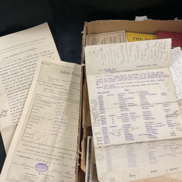 Box of assorted ephemera