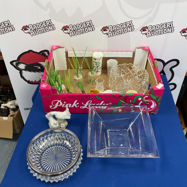 Selection of mixed items inc Bohemia Decorative Glass Bowl and Crystal Fruit Bowl