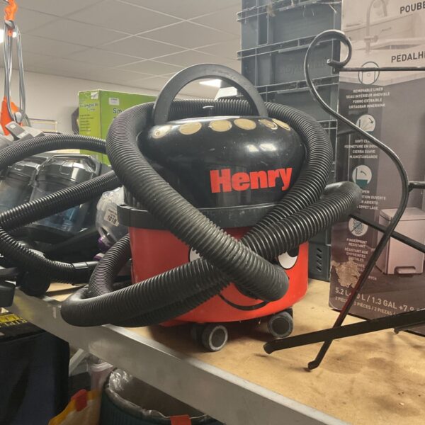 Henry hoover