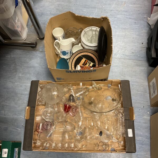 Mixed china and glassware lot including Johnson Bros and Bohemia crystal pieces.