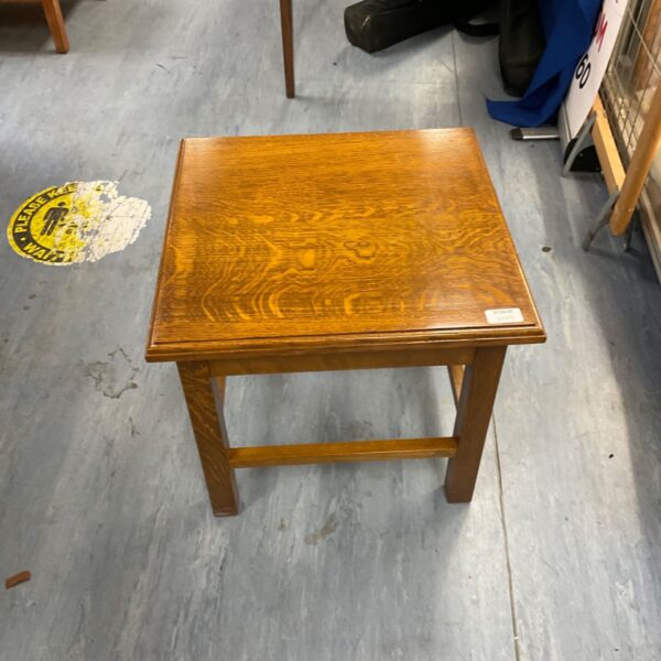 Small antique oak occasional table with turned legs.