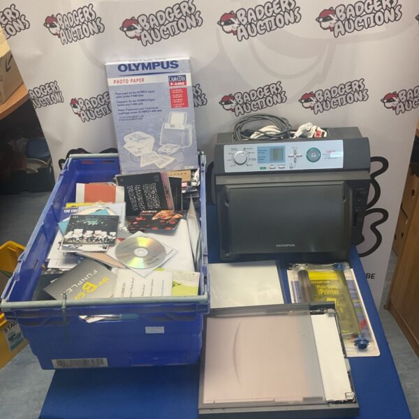 Olympus CAMEDIA P-400 digital photo printer with CDs and accessories.