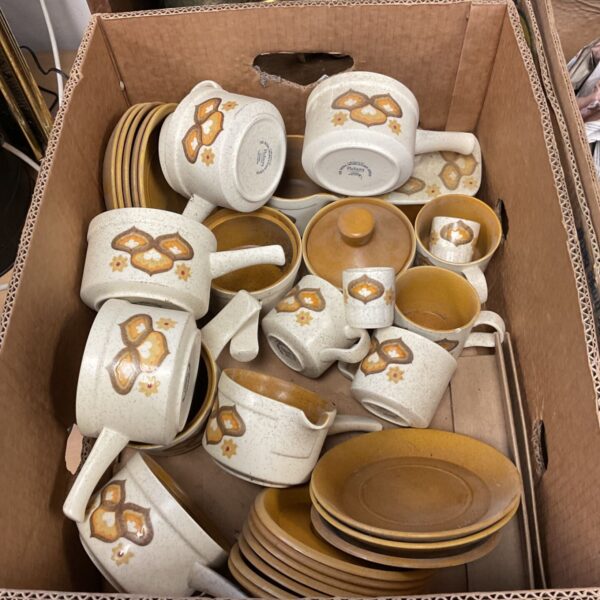 Royal Worcester Palissy tableware collection with floral pattern.
