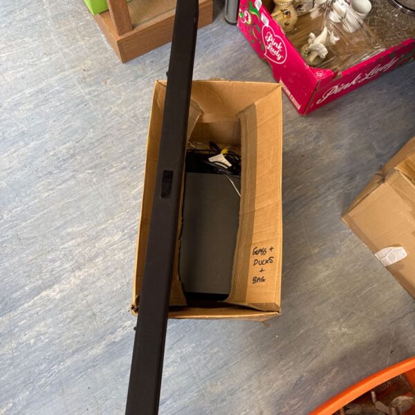 Samsung HW-F350 soundbar with subwoofer and cable included.