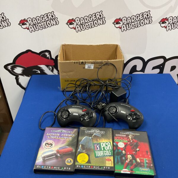 Sega Mega Drive games bundle including PGA Tour Golf, Ryan Giggs and Lotus Turbo.