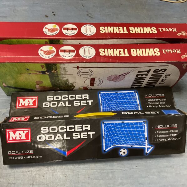Swing Tennis set packaging with collapsible goal illustration.
