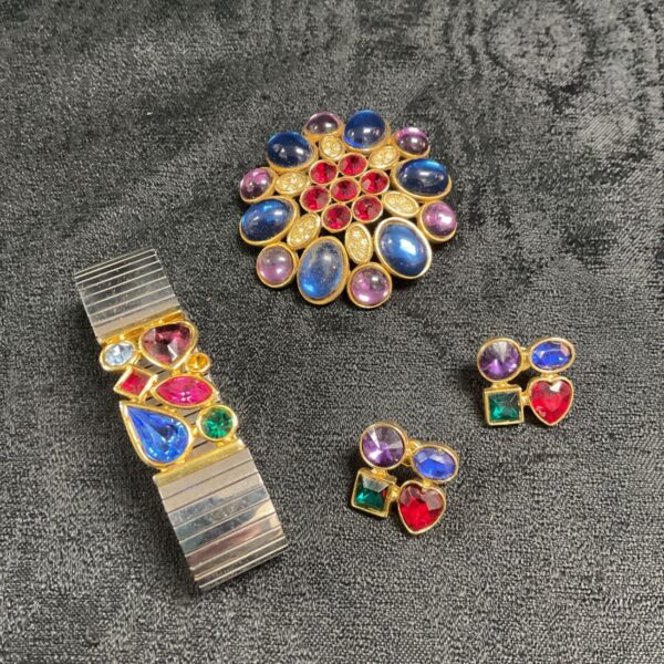 Vintage Sphynx costume jewellery set with colourful stones.