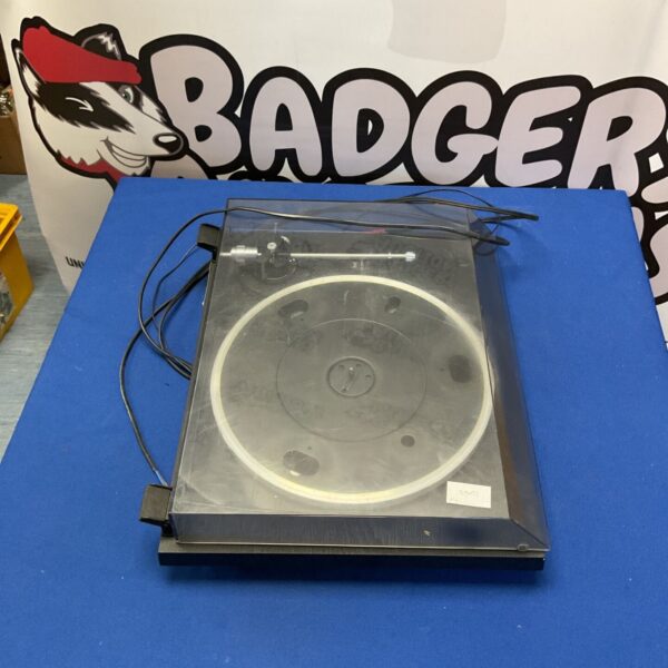 Vintage Dual CS 503-1 turntable in used condition.