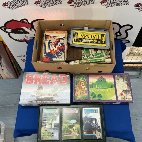 Vintage board games and fishing tapes lot, including Bread and Lion Witch.