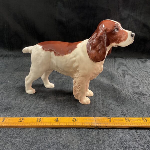 Vintage Beswick Springer Spaniel figurine in tri-colour porcelain.