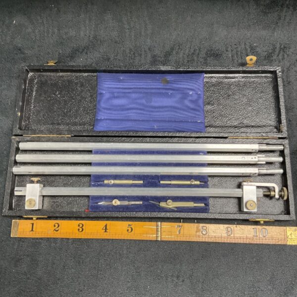 Vintage Blundell Harling trammel compass in its original case.