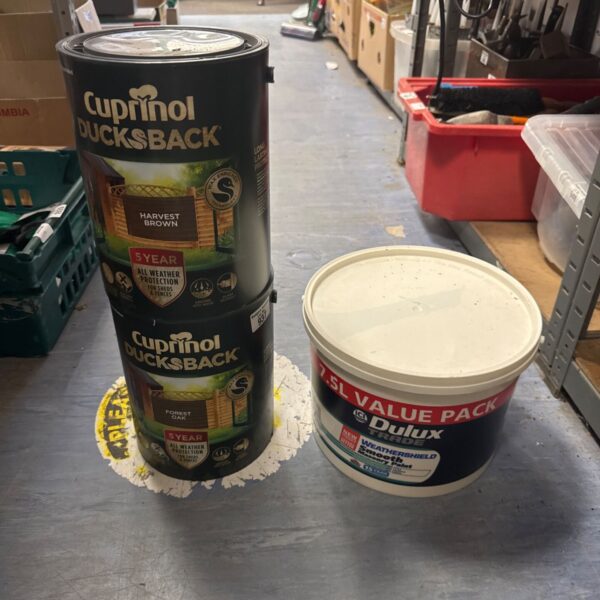 Cuprinol and Dulux paint tubs for garden and DIY projects.