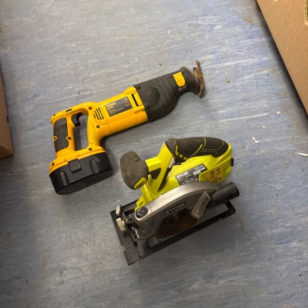 Dewalt DW938 and Ryobi One+ cordless power tools, untested condition.