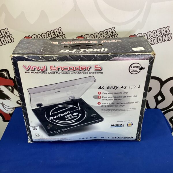 DTech Vinyl Encoder 5 USB turntable for converting records.
