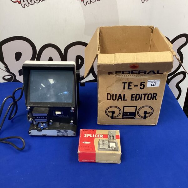Vintage Federal TE-5 dual editor film viewer with original box.