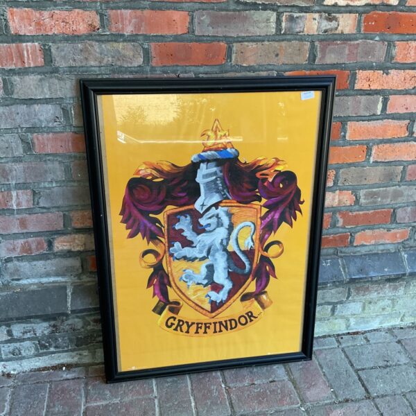 Large framed Gryffindor crest print from Harry Potter series.