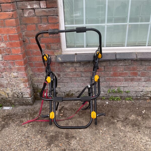Black Halfords car bike rack for rear mounting bicycles.