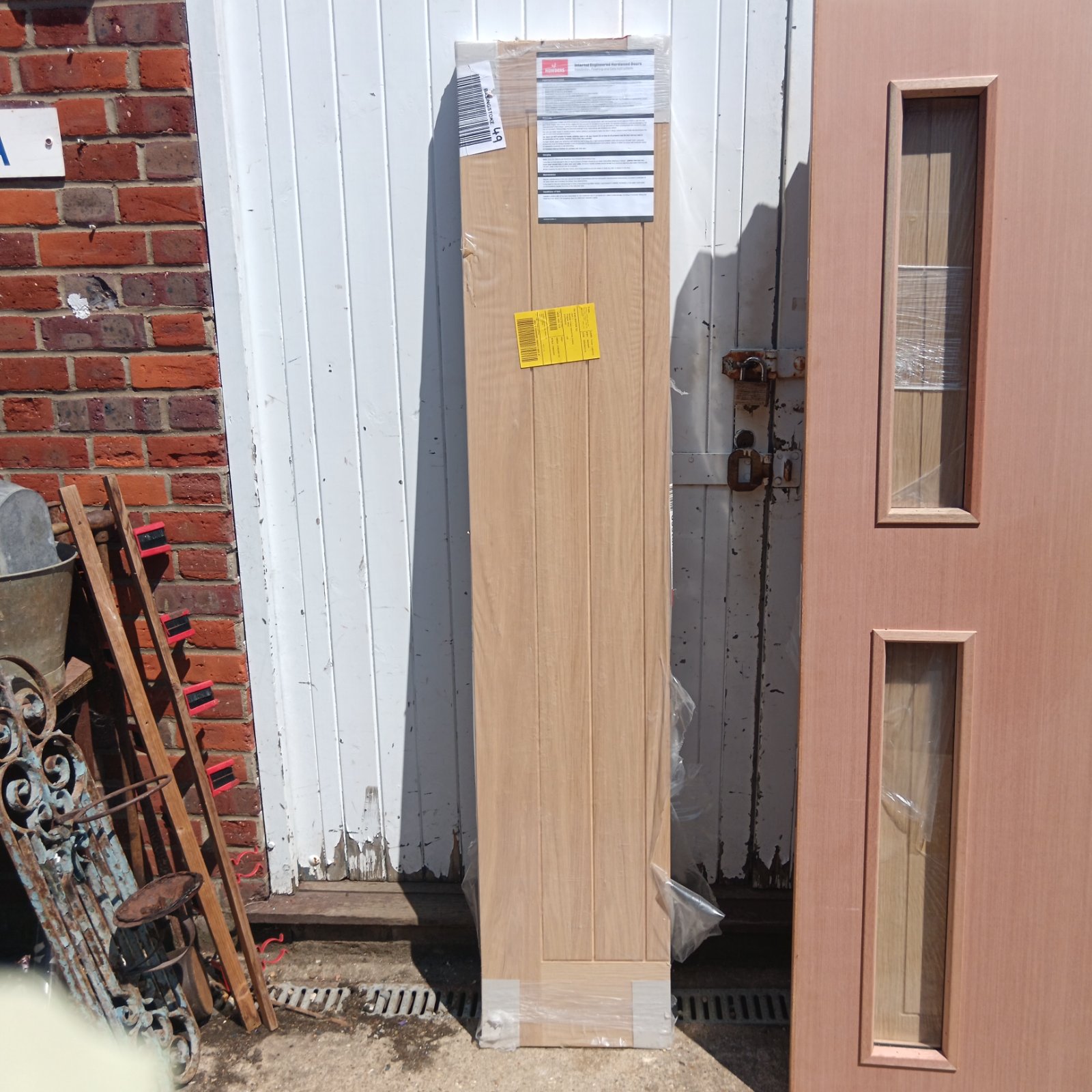 Howdens 2'6" bi-fold door, internal hardwood door for sale.