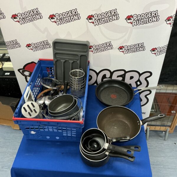 Mixed kitchenware lot including Tefal pots and pans.