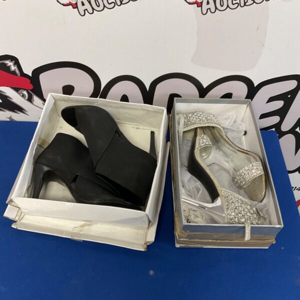 Silver strappy ladies shoes size 7.5, fashion footwear.