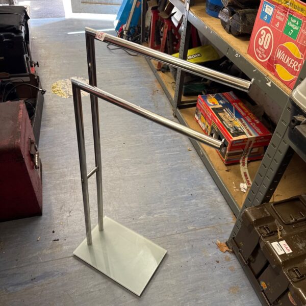 chrome towel rail with frosted perspex base 32" height approx