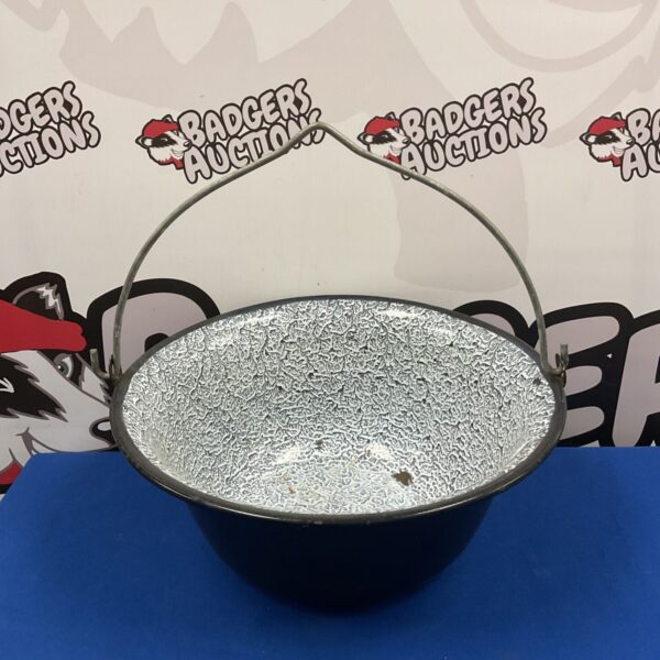 Large vintage enamel cooking pot 16” diameter approx