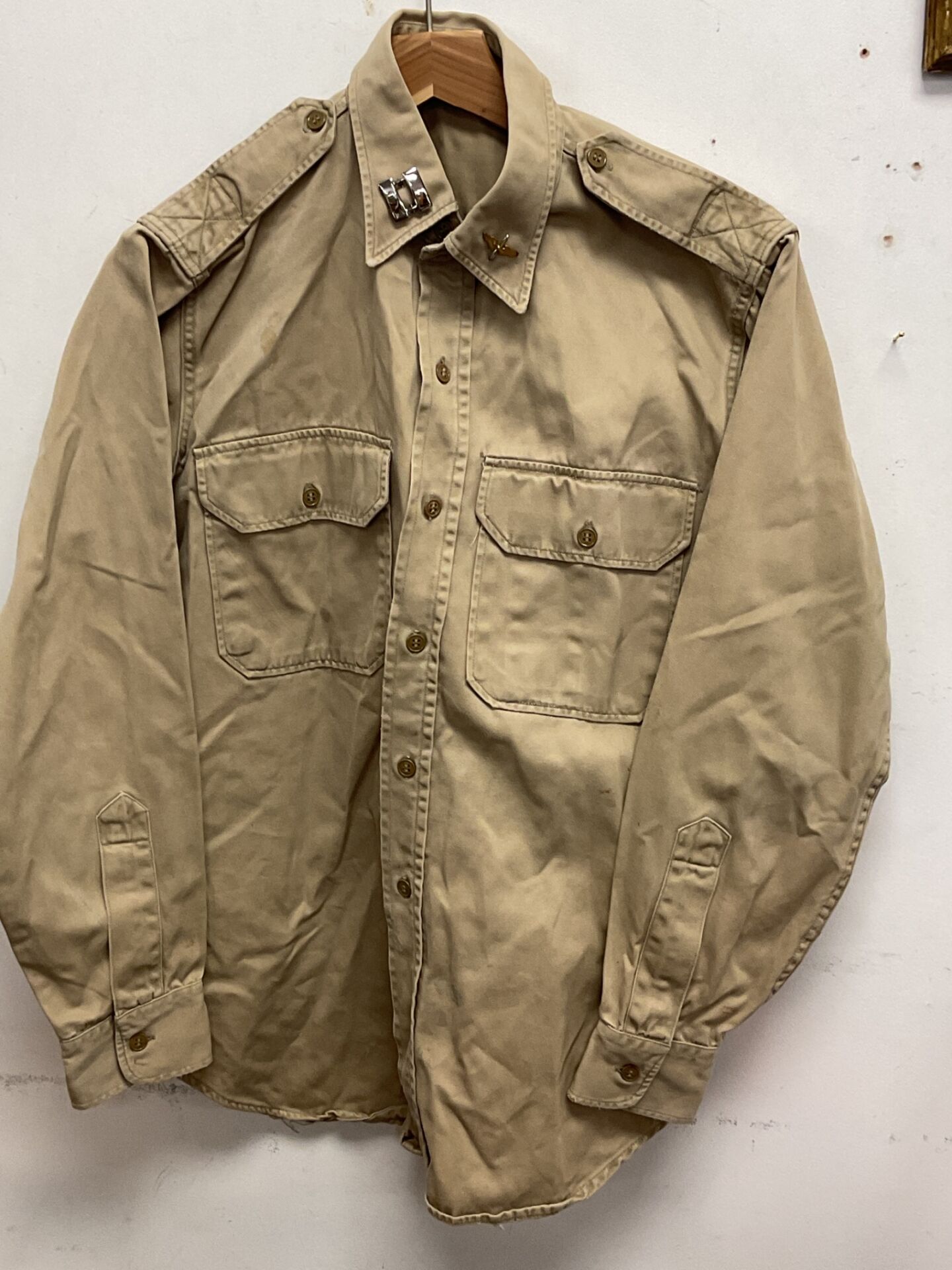 508 Vintage poss war era US Army Airforce heavy cotton shirt With collar insignia