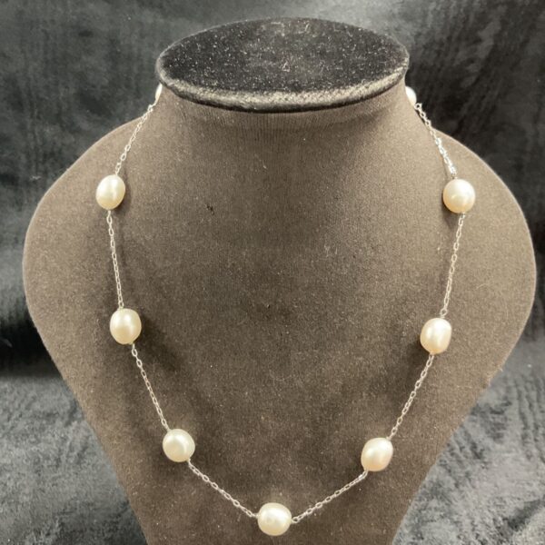925 Silver Pearl neckace