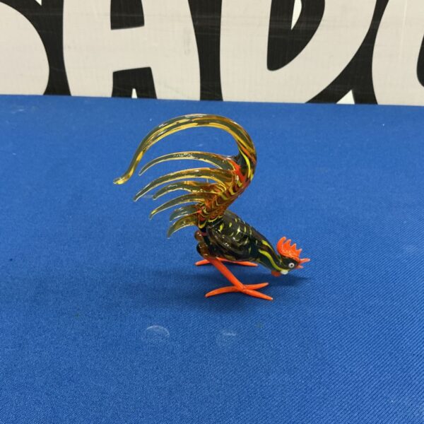 Vibrant Merano glass cockerel with detailed feathering.