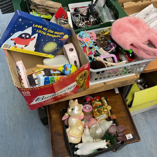 Mixed lot of vintage toys and collectibles including musical instruments.