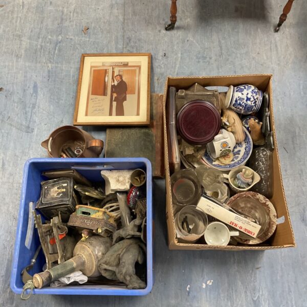 Mixed lot of vintage collectibles including a signed photograph and ledger.