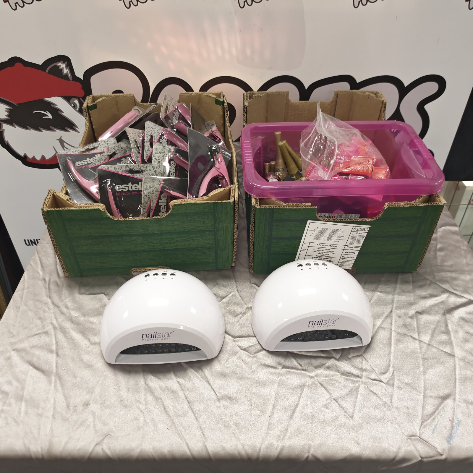 Nail care lot featuring two Nailstar machines and manicure tools.