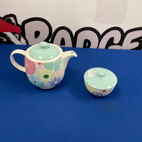 Vintage Portmeirion Crazy Daisy teapot with colourful floral design.