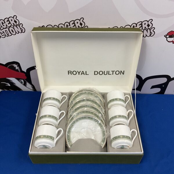 Royal Doulton Rondelay coffee set in original box, vintage porcelain.