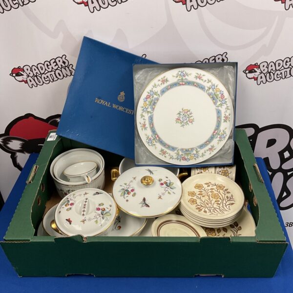 Vintage Royal Worcester and Biltons china teaset with floral design.