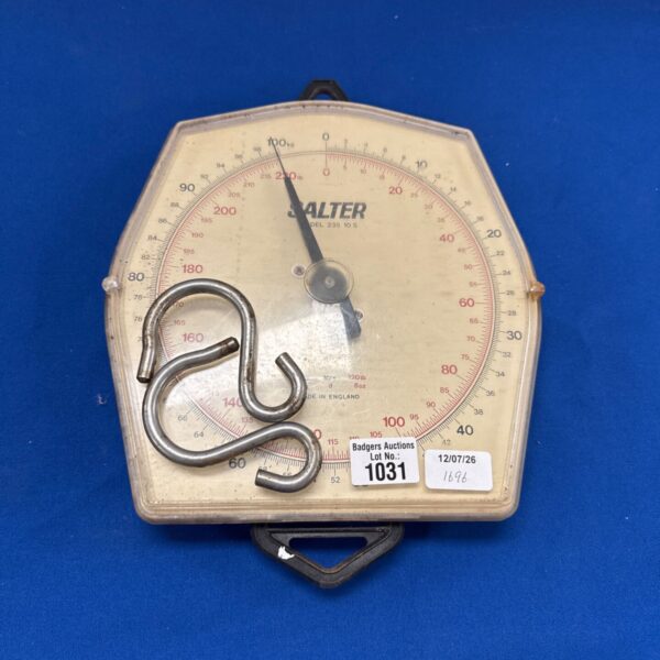 Vintage Salter model 235 scales for kitchen weighing.