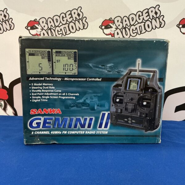 Sanwa Gemini II 3 Channel 40MHz FM Radio System transmitter close-up.
