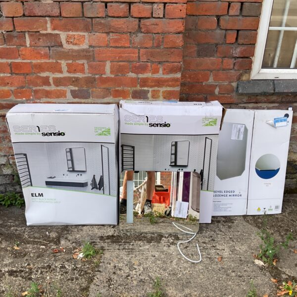 Job lot of Senso mirrors from B&Q faulty returns pallet.