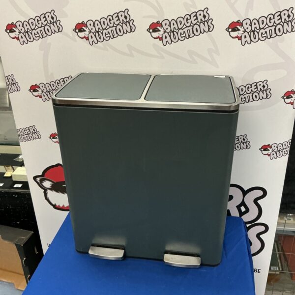 Stainless steel Songmics dual pedal bin for kitchen or bathroom use.