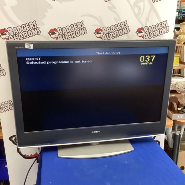 Sony Bravia KDL-40S2510 40 inch LCD television on display.