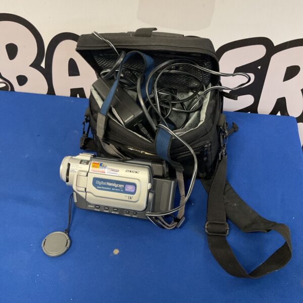 Sony DCR-TRV17E digital camcorder with bag and charger.