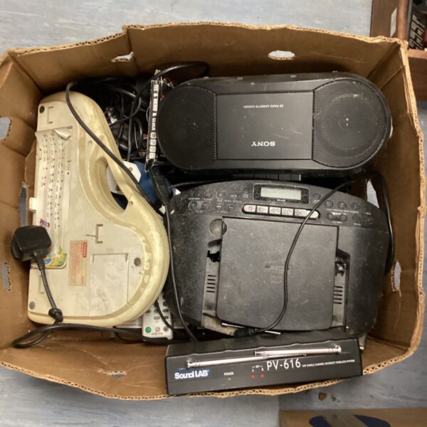 Vintage Sony Walkman CFD-S201 portable radio cassette player lot.
