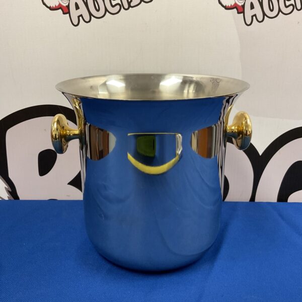 Polished stainless steel ice bucket, Saf 18/10 Italian design.