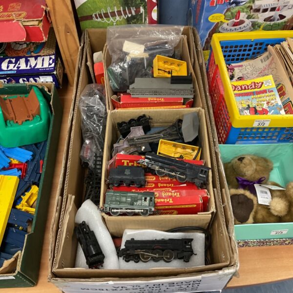 Vintage Triang Railways train set in original boxes.