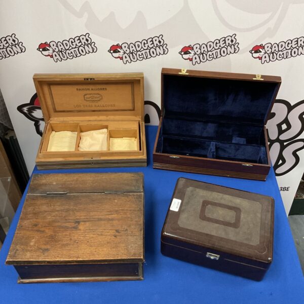 Vintage Ramon Allones cigar box with dividers.