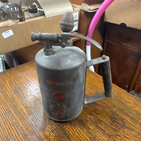 Vintage Donald Edward Ltd copper garden atomiser sprayer.