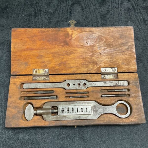Vintage Imperial tap and die set in wooden case, antique metalworking tools.