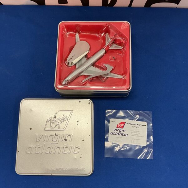 Virgin Atlantic Boeing 747-400 G-VROY diecast model airplane
